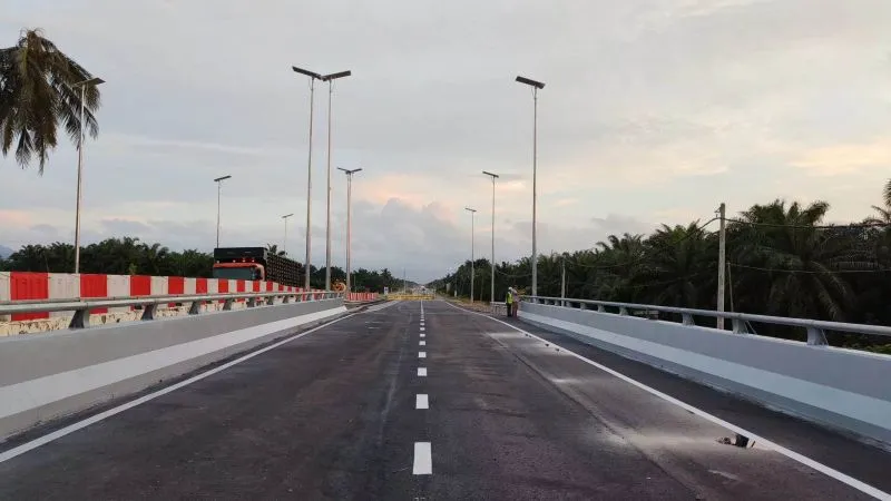 Malaysia Project Solar Street Light Installation