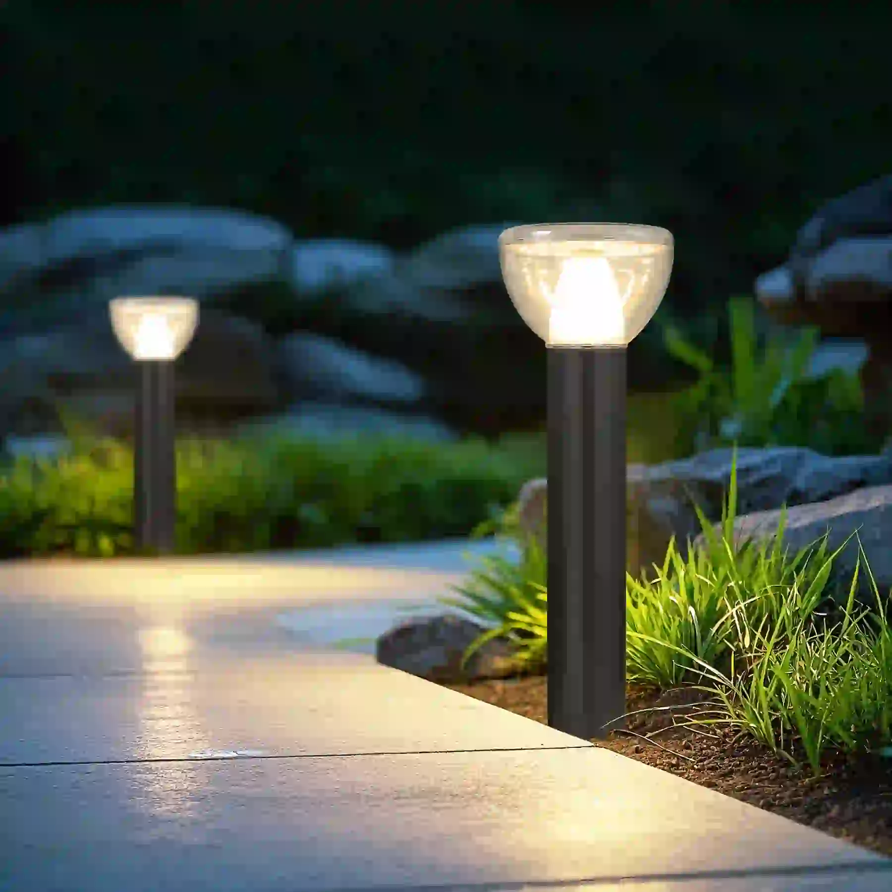 CPD-3006 solar light in a planted garden bed