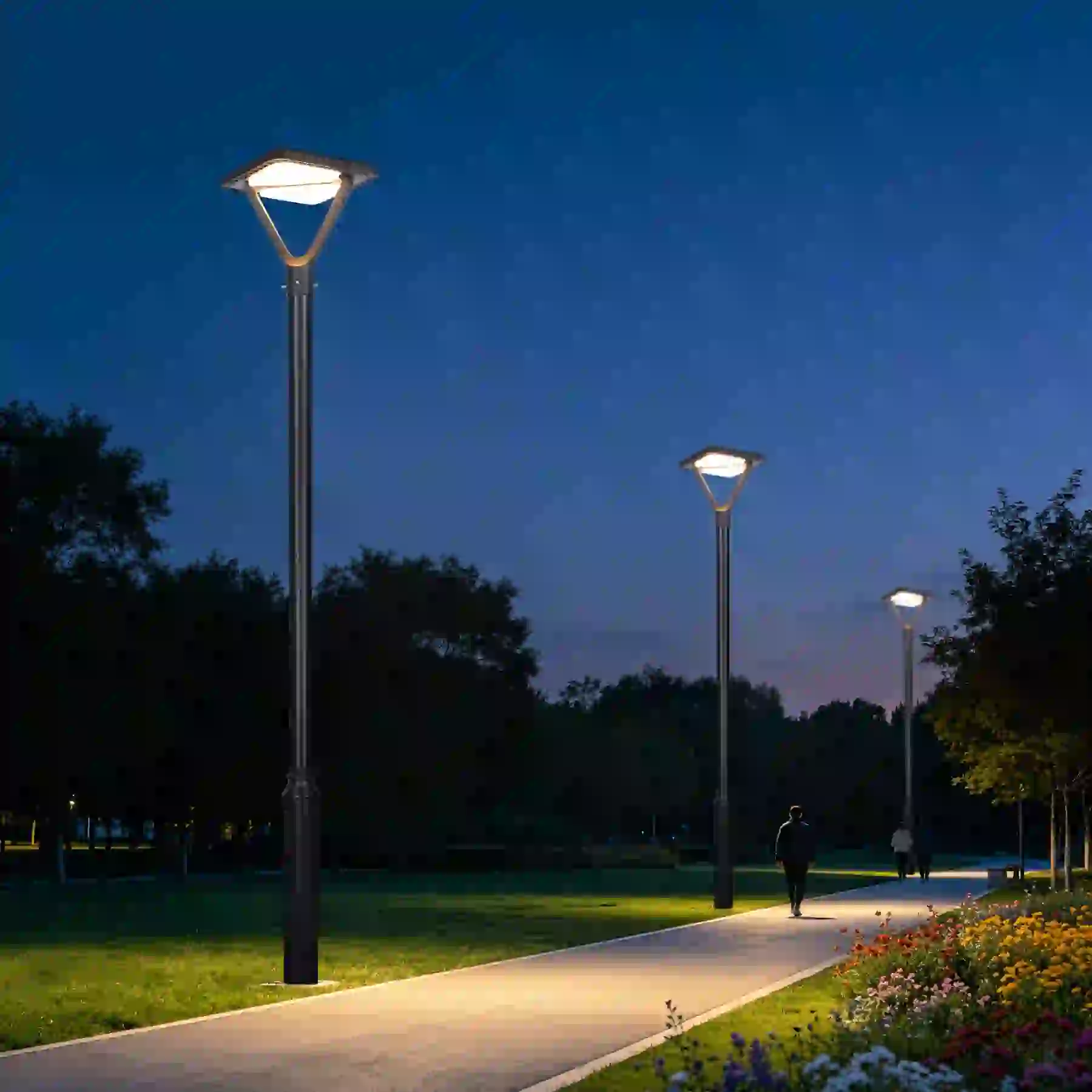 TYD-2403 solar lights in a courtyard