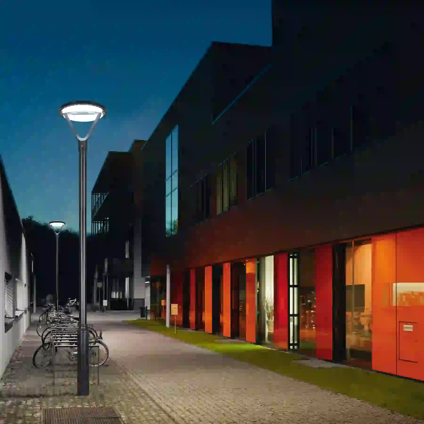 TYD-2705 solar lights beside a residential entry